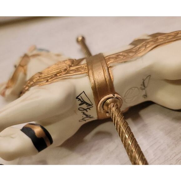 Vintage Tobin Faley Horse Carousel Figurine Cream Gold Signed Collectible - Picture 9 of 14